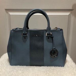 Michael Kors hand bags